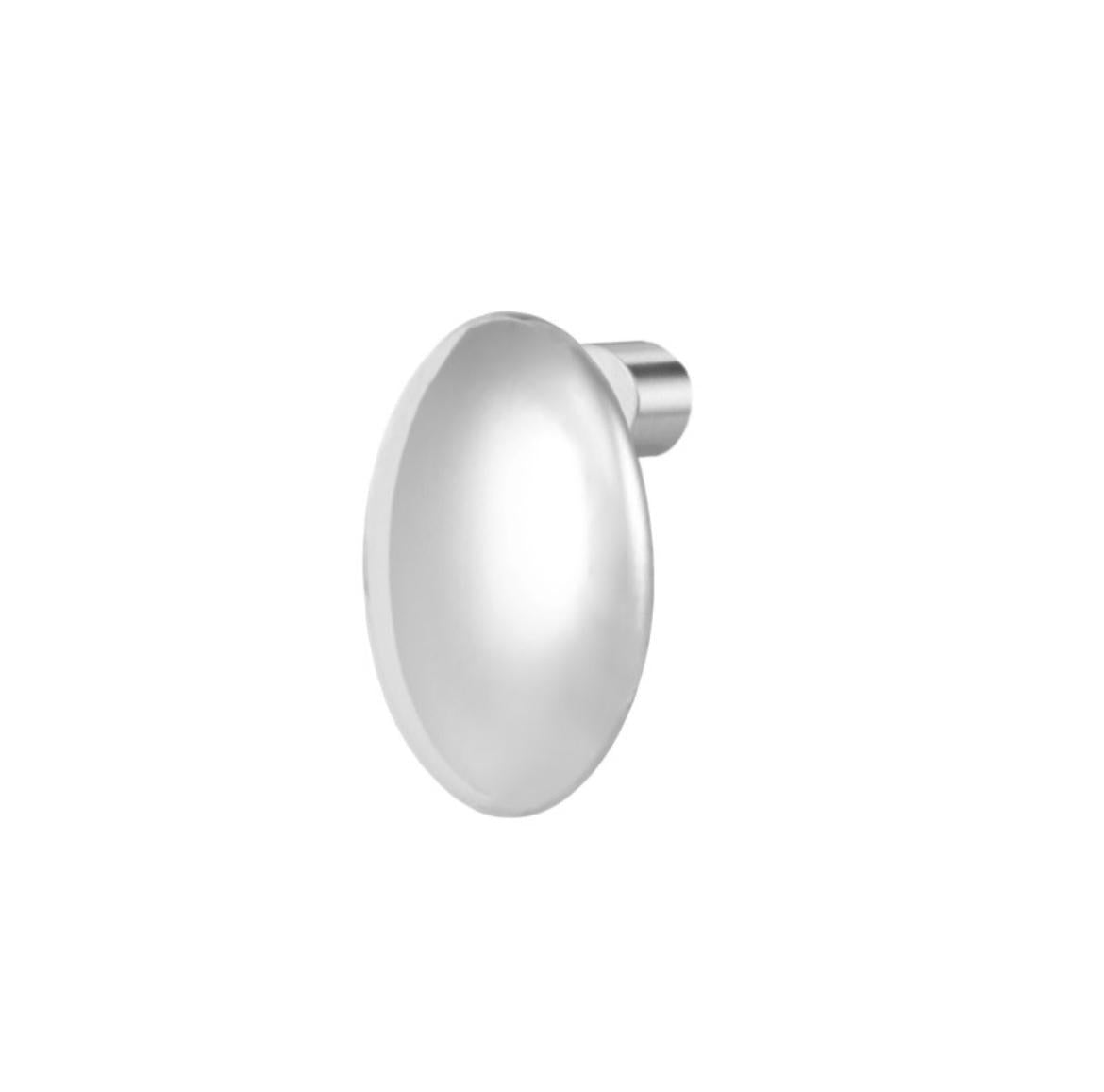Orecchino a lobo bottone ovale 1,6 cm