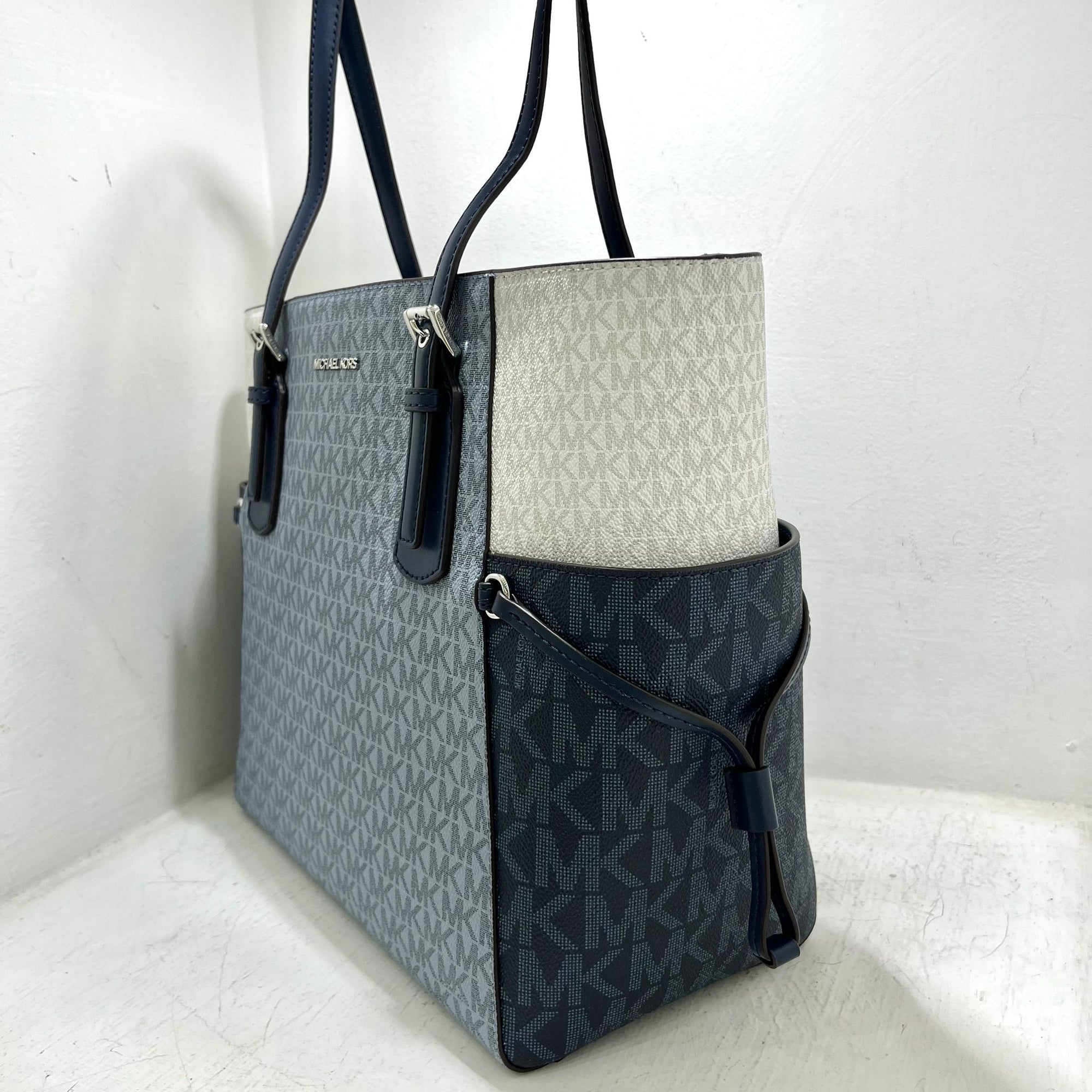 Michael Kors Voyager LG - Admiral multi