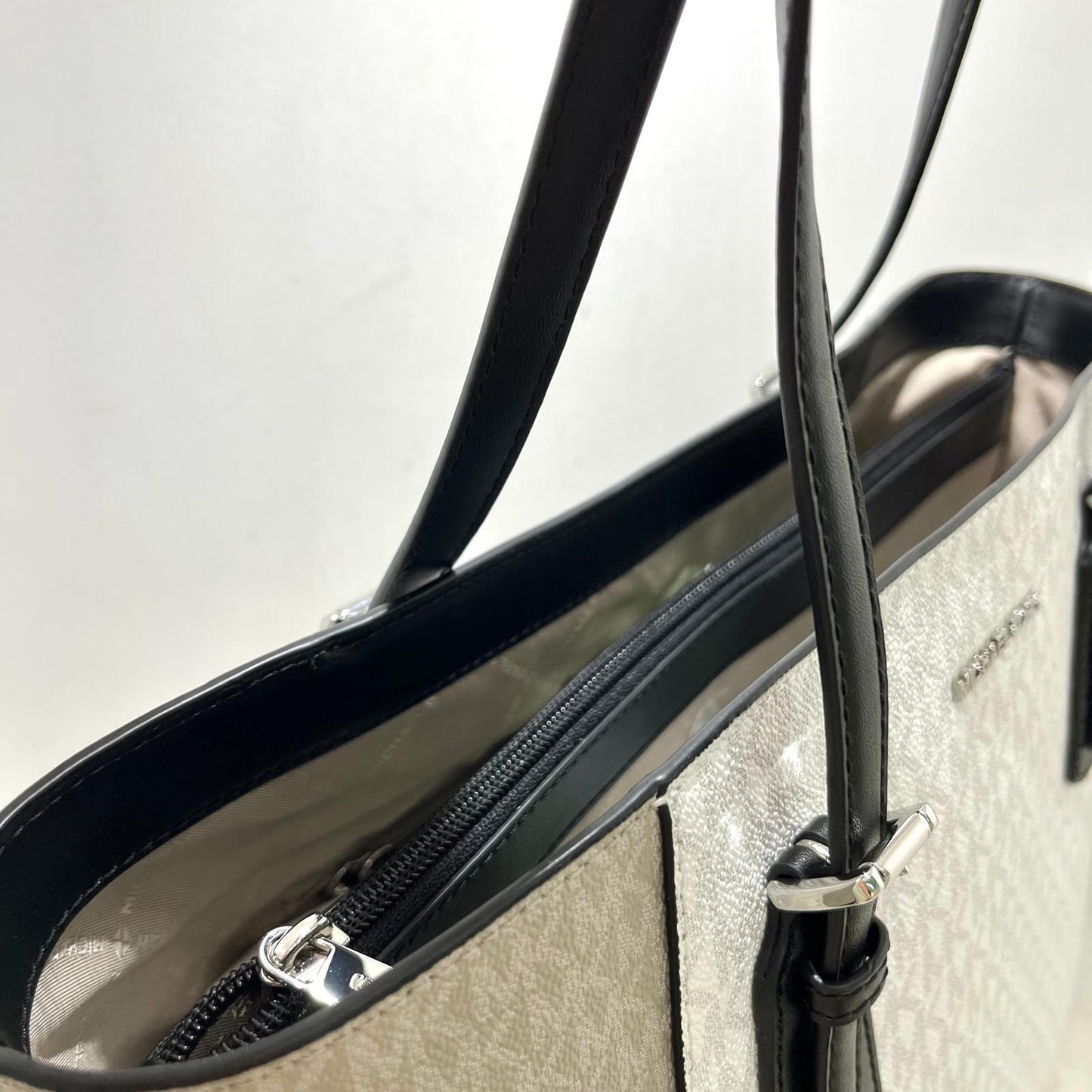 Michael Kors Voyager LG - Optical white multi