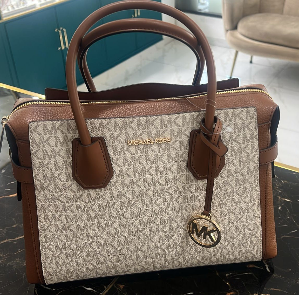 Michael Kors Mercer Vanilla