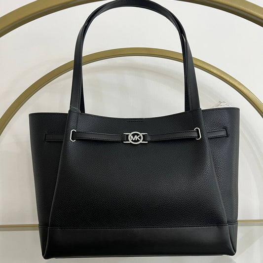Micheal Kors Reed