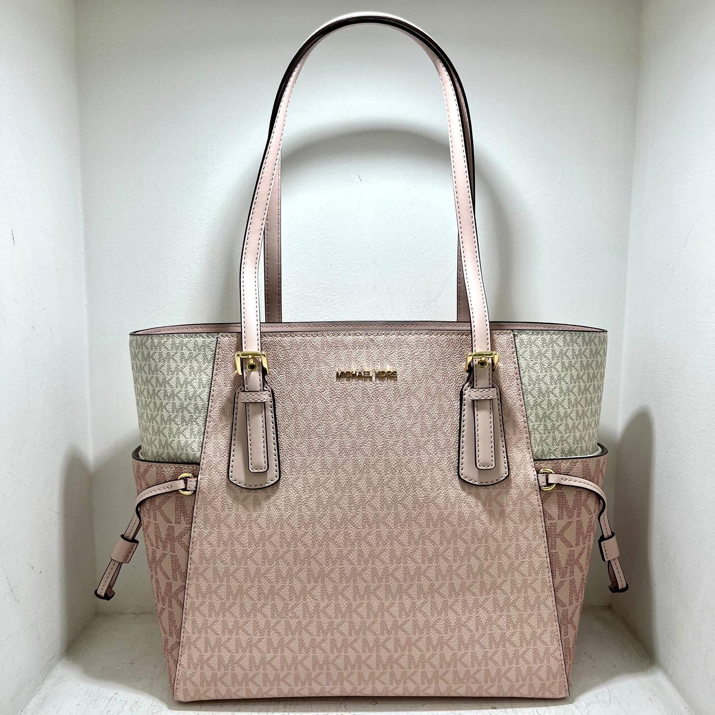 Michael Kors Voyager LG - Powder blush multi