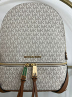 Michael Kors Rhea Zip LG - Vanilla