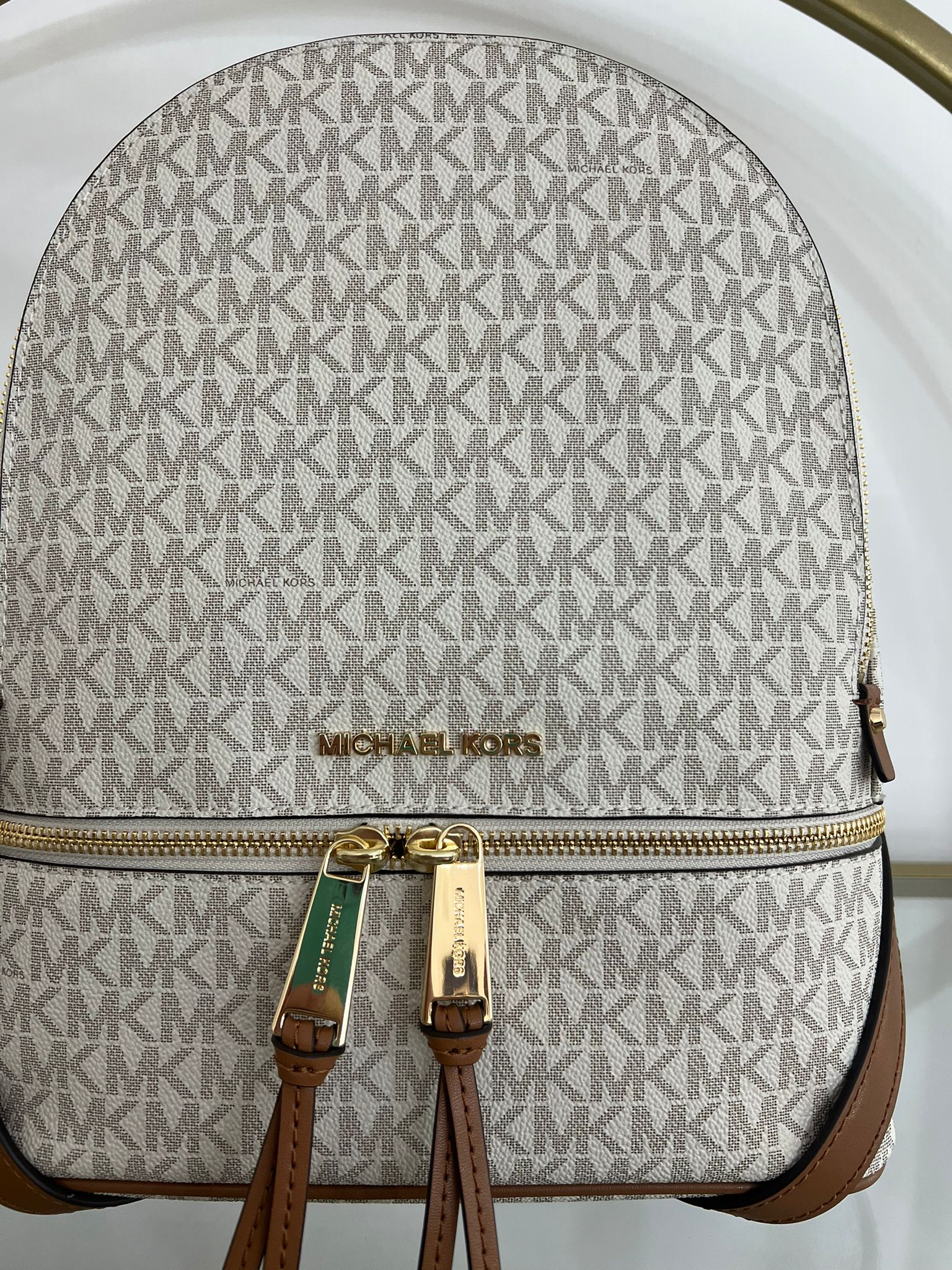 Michael Kors Rhea Zip LG - Vanilla