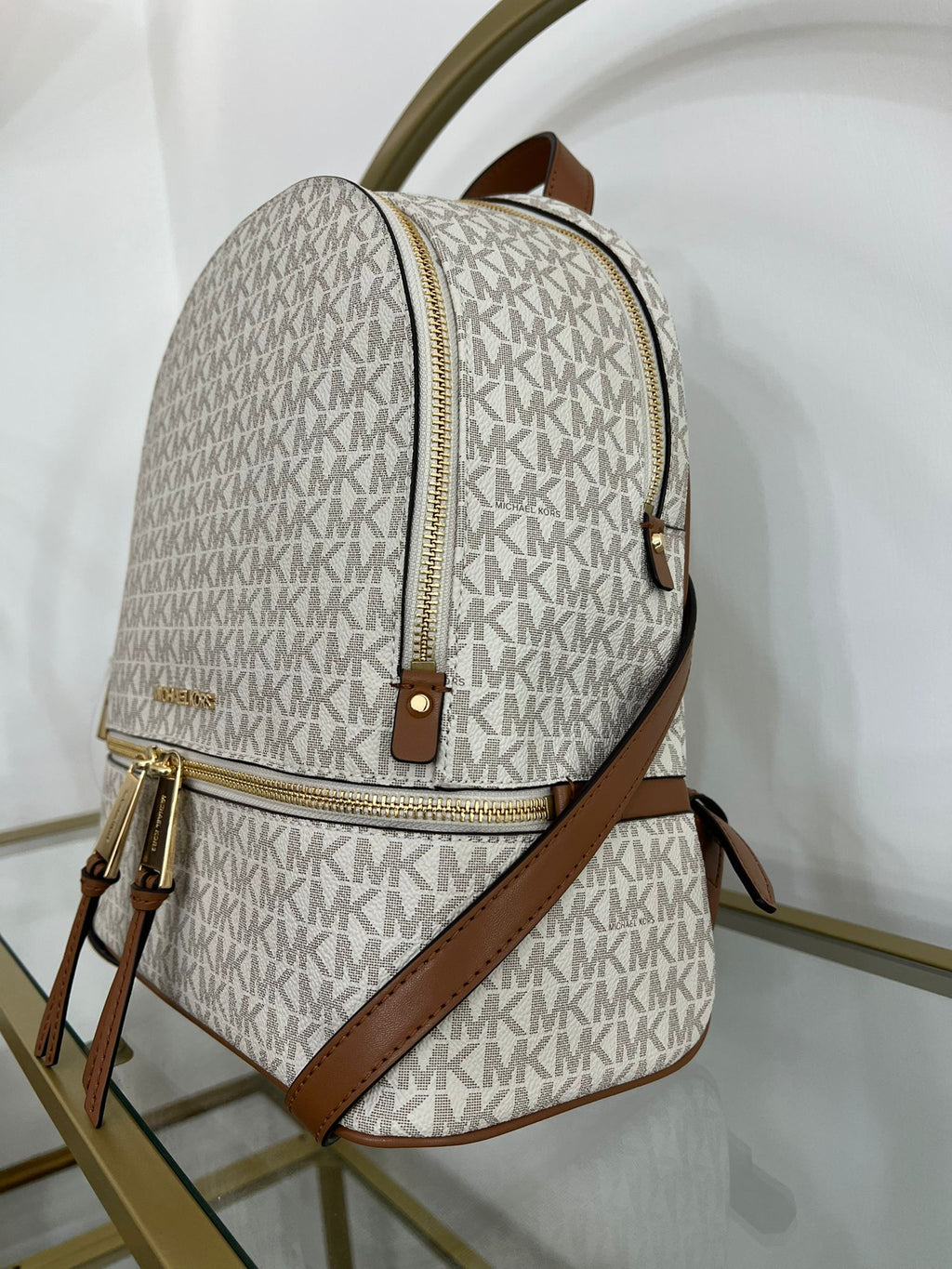 Michael Kors Rhea Zip LG - Vanilla