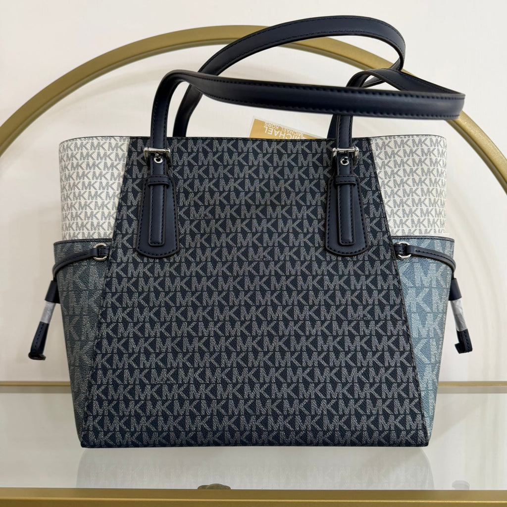 Michael Kors Voyager