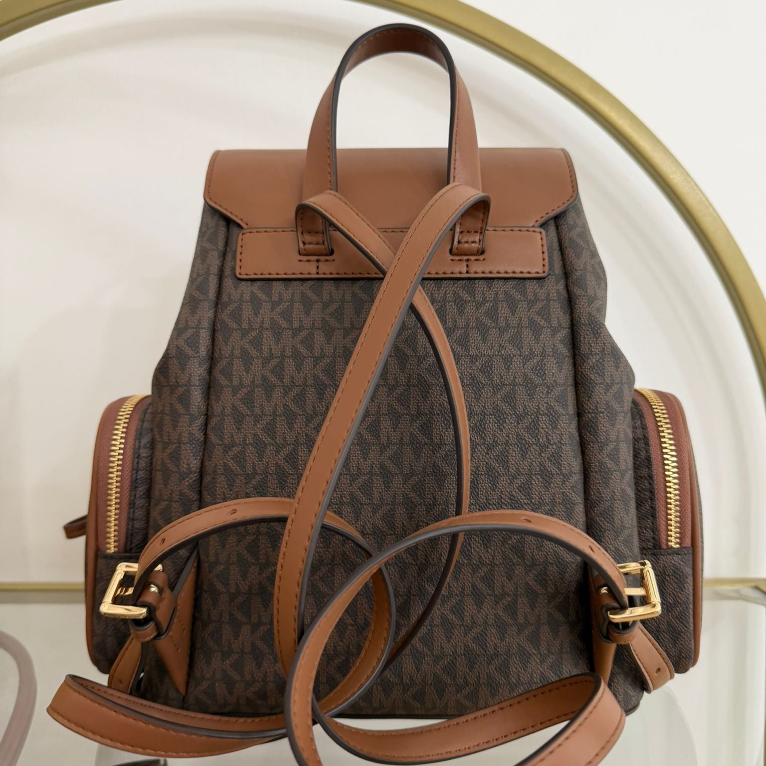 Michael Kors Jet Set Item brown