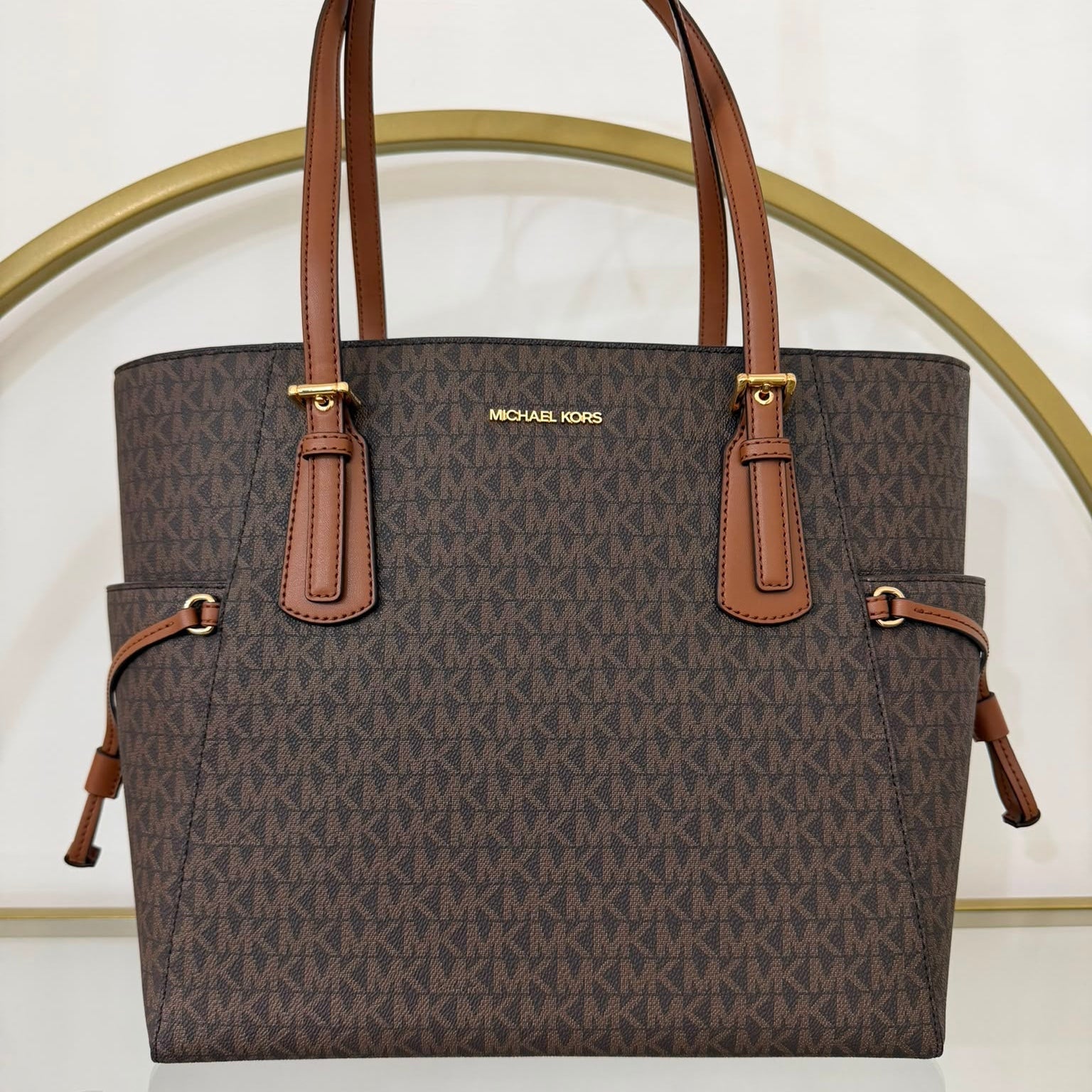 Michael Kors Voyager Brown