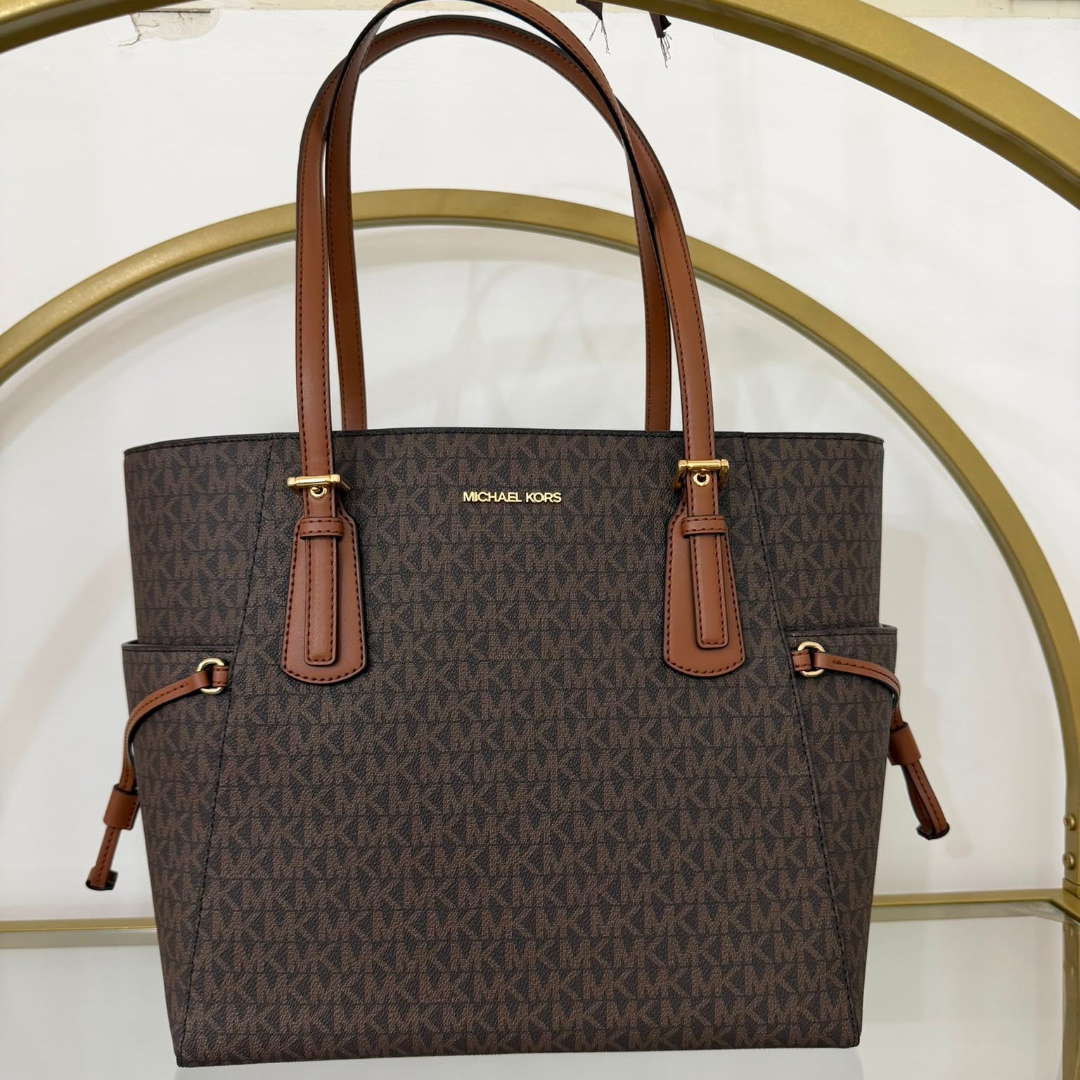 Michael Kors Voyager Brown