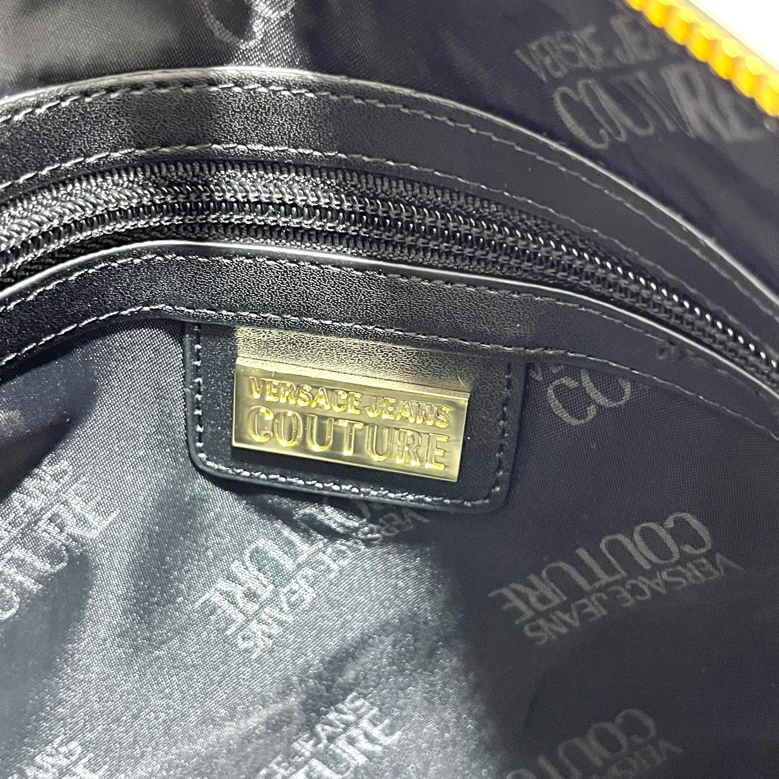 Versace Jeans Couture - Rock Cut Chain Couture Saffiano