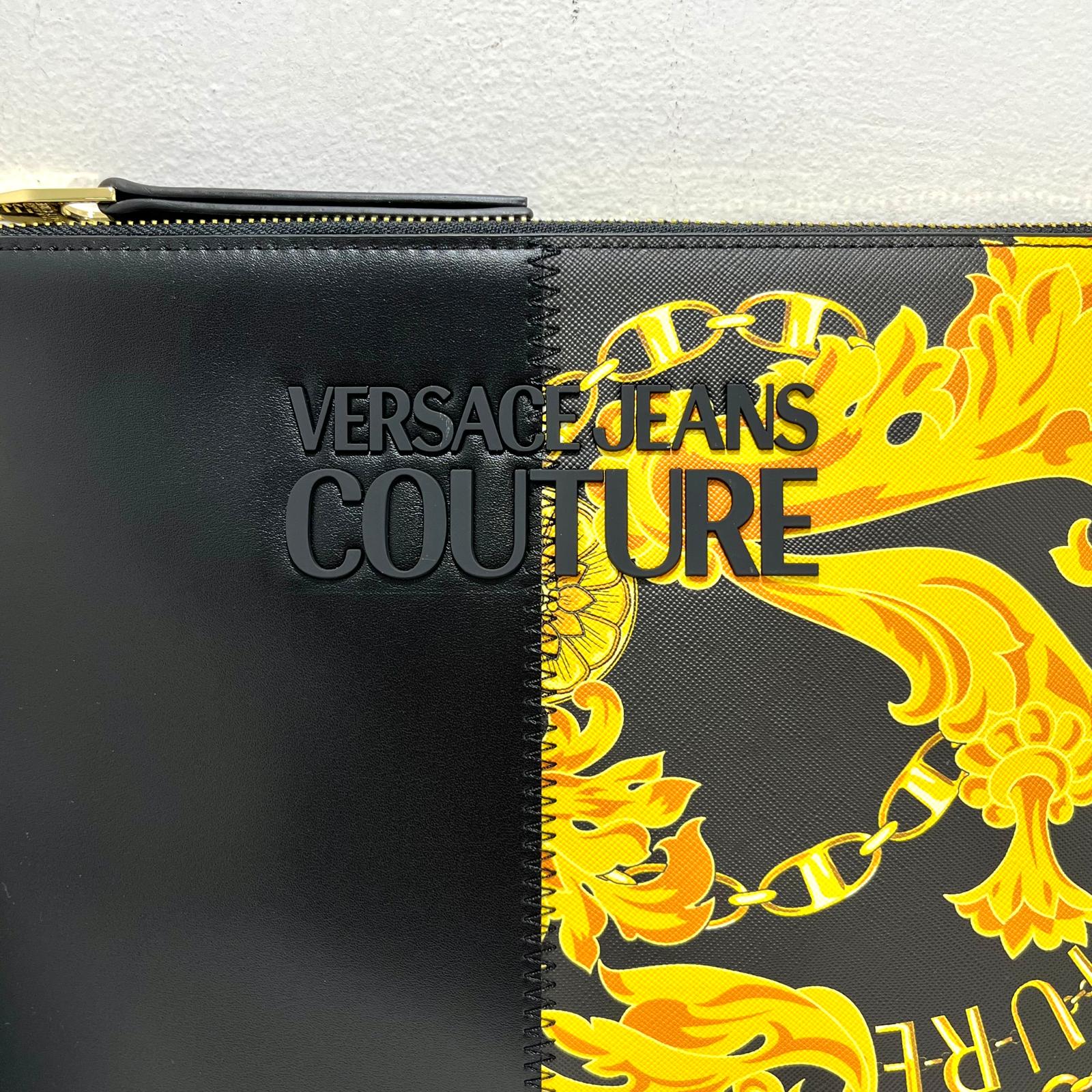 Versace Jeans Couture - Rock Cut Chain Couture Saffiano