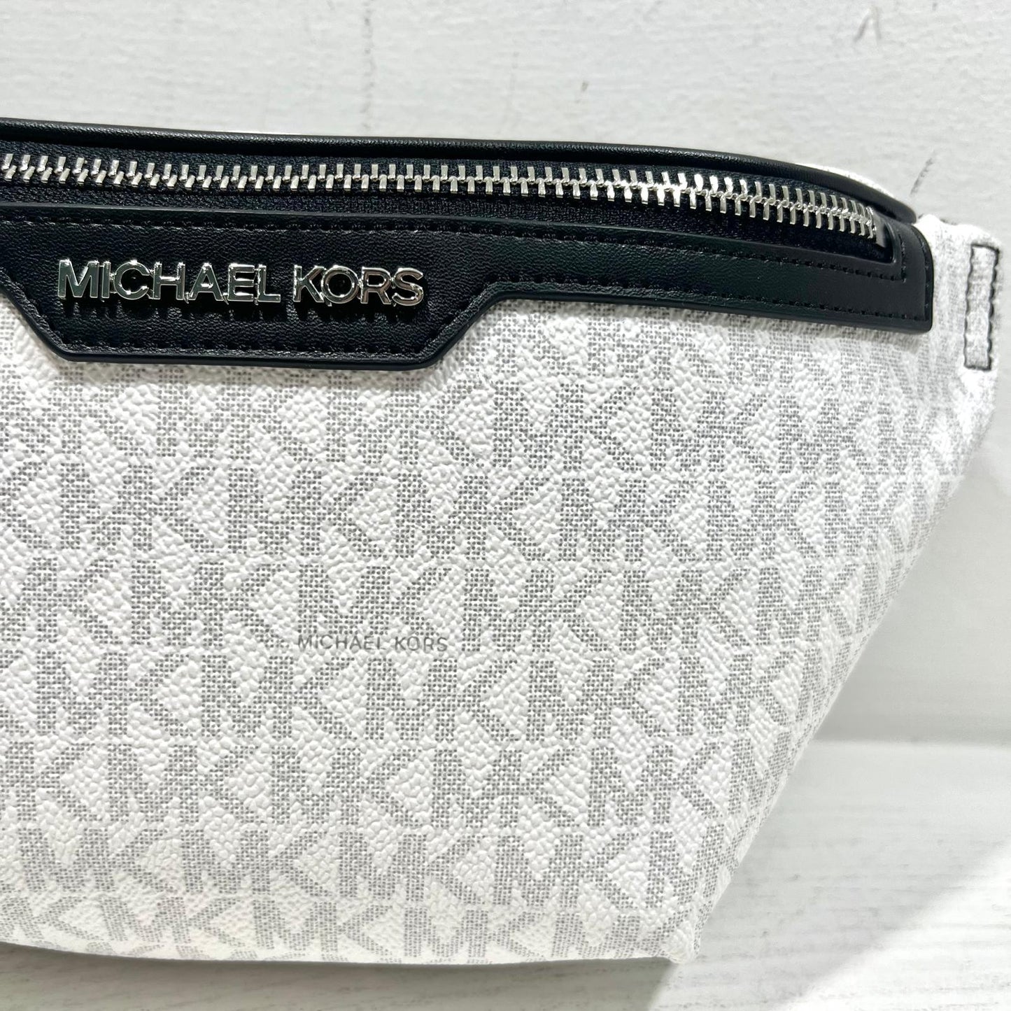 Michael Kors Cooper - Mini belt bag
