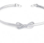 Bracciale rigido infinito con zirconi