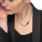 Collana con elemento in pietra